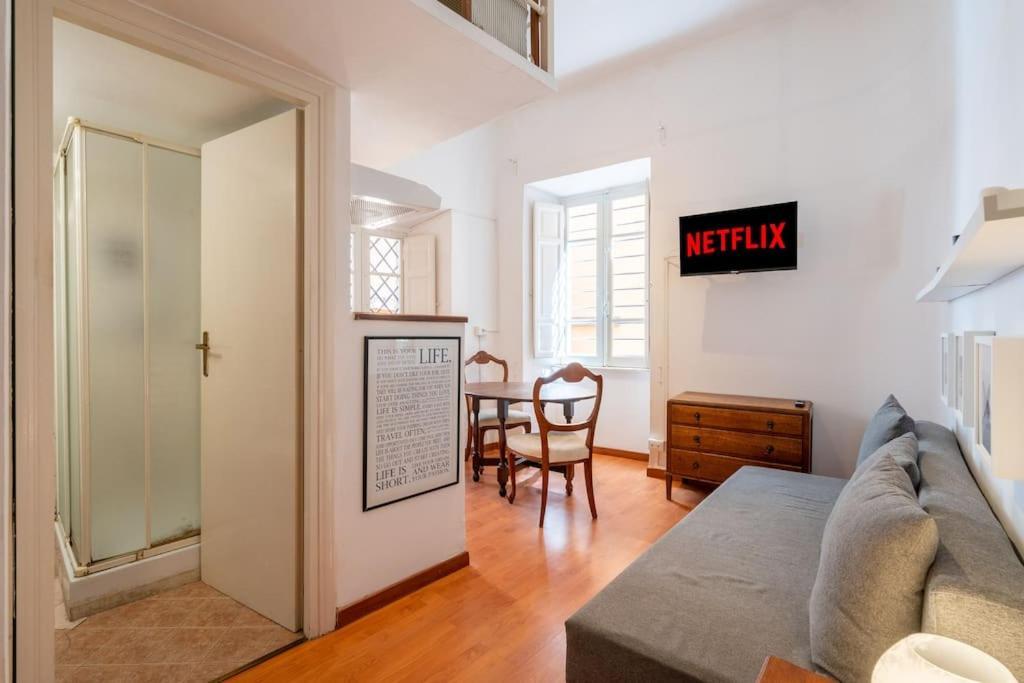 Tiny House Nel Cuore Di Roma מראה חיצוני תמונה