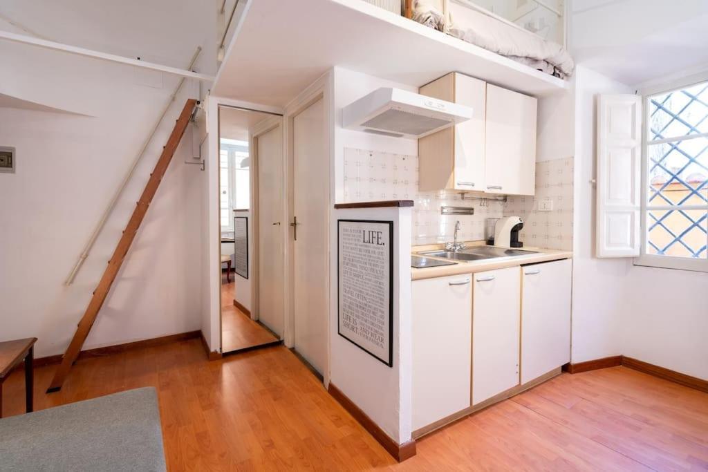 Tiny House Nel Cuore Di Roma מראה חיצוני תמונה